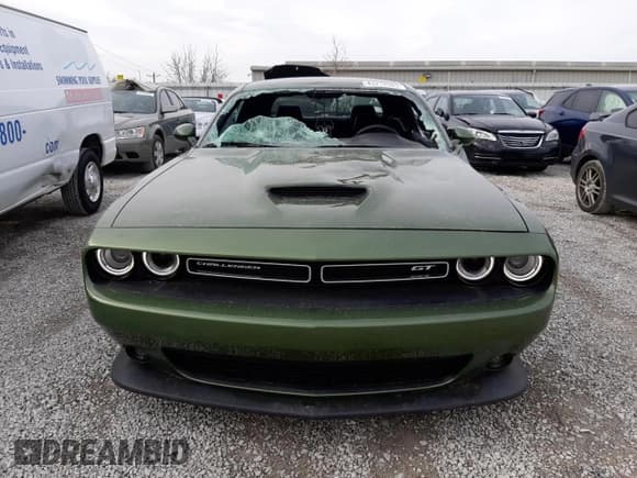 ✅ 2022 Dodge Challenger GT • VIN: 2C3CDZJG9NH227129 • Lot: 43214983. Wystawiony na Copart z przebiegiem 987 mil. Bezpłatny archiwum sprzedaży aukcyjnych z USA i szczegółowy raport historii pojazdu na DreamBid. Zdjęcie 5.