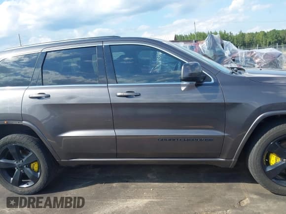 ✅ 2015 Jeep Grand Cherokee Altitude • VIN: 1C4RJFAG8FC196473 • Лот: 43104262. Опубликован ранее на IAAI с пробегом 130 857 миль. Бесплатный доступ к архиву аукционных продаж из США и подробный отчёт об истории автомобиля на DreamBid. Изображение 14.
