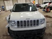 ✅ 2017 Jeep Renegade Limited • VIN: ZACCJBDB8HPF76734 • Lot: 45203425. Wystawiony na Copart z przebiegiem 106 400 mil. Bezpłatny archiwum sprzedaży aukcyjnych z USA i szczegółowy raport historii pojazdu na DreamBid. Zdjęcie 5.