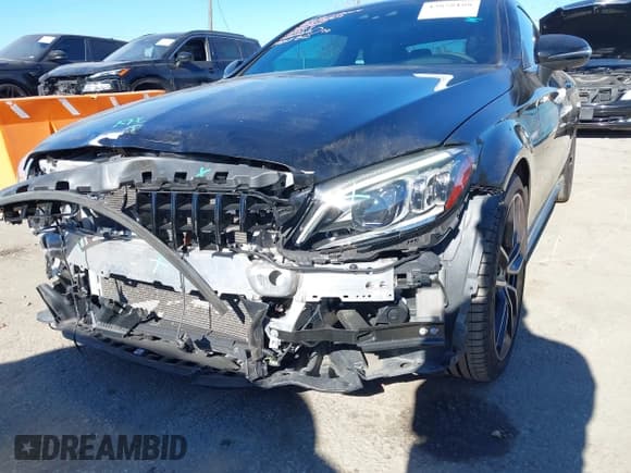 ✅ 2020 Mercedes-Benz C 43 AMG • VIN: WDDWJ6EB4LF949000 • Lot: 43858188. Wystawiony na IAAI z przebiegiem 48 587 mil. Bezpłatny archiwum sprzedaży aukcyjnych z USA i szczegółowy raport historii pojazdu na DreamBid. Zdjęcie 18.