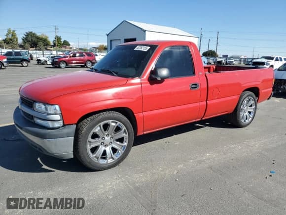 ✅ 2002 Chevrolet Silverado 1500 • VIN: 1GCEC14V32Z242871 • Lot: 82262155. Listed on Copart with 218,190 mi. Free auction sales archive from the USA and detailed vehicle history report at DreamBid. Image 1.