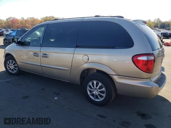 ✅ 2003 Chrysler Town & Country • VIN: 2C4GP24383R244967 • Лот: 76830064. Опубликован ранее на Copart с пробегом Не указан. Бесплатный доступ к архиву аукционных продаж из США и подробный отчёт об истории автомобиля на DreamBid. Изображение 2.