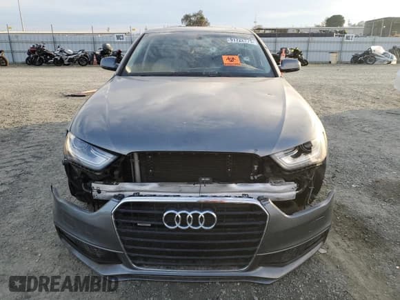 ✅ 2014 Audi A4 Premium Plus • VIN: WAUEFAFL1EN041692 • Лот: 91728275. Опубликован ранее на Copart с пробегом Не указан. Бесплатный доступ к архиву аукционных продаж из США и подробный отчёт об истории автомобиля на DreamBid. Изображение 5.