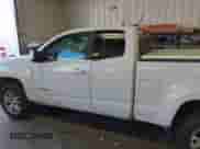 2020 Chevrolet Colorado 4WD LT z VIN 1GCHTCEA3L1189075, wystawiony jako IAAI lot #42710899 z przebiegiem 71 439 mil mil oraz . Historia ofert i sprzedaży dostępna na DreamBid. Obrazek 14.