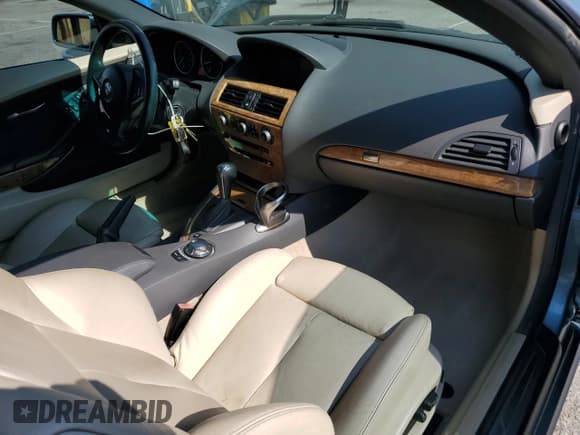 ✅ 2004 BMW 6 Series 645Ci • VIN: WBAEK73444B321165 • Лот: 64693425. Опубликован ранее на Copart с пробегом 62 049 миль. Бесплатный доступ к архиву аукционных продаж из США и подробный отчёт об истории автомобиля на DreamBid. Изображение 8.