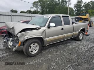 ✅ 2002 Chevrolet Silverado 1500 LS • VIN: 2GCEC19T021318465 • Лот: 71395264. Опубликован ранее на Copart с пробегом 278 161 миль. Бесплатный доступ к архиву аукционных продаж из США и подробный отчёт об истории автомобиля на DreamBid. Изображение 1.
