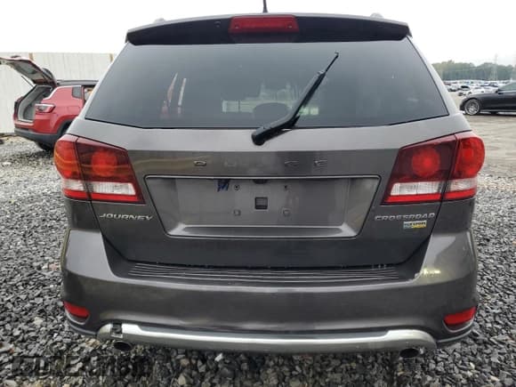✅ 2019 Dodge Journey Crossroad • VIN: 3C4PDCGG6KT858067 • Лот: 87384645. Опубликован ранее на Copart с пробегом 144 592 миль. Бесплатный доступ к архиву аукционных продаж из США и подробный отчёт об истории автомобиля на DreamBid. Изображение 6.