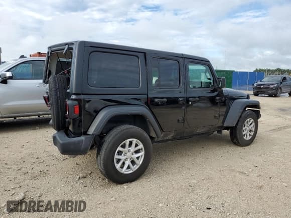 ✅ 2023 Jeep Wrangler Willys • VIN: 1C4HJXDN6PW618249 • Lot: 71867275. Listed on Copart with 30,639 mi. Free auction sales archive from the USA and detailed vehicle history report at DreamBid. Image 3.