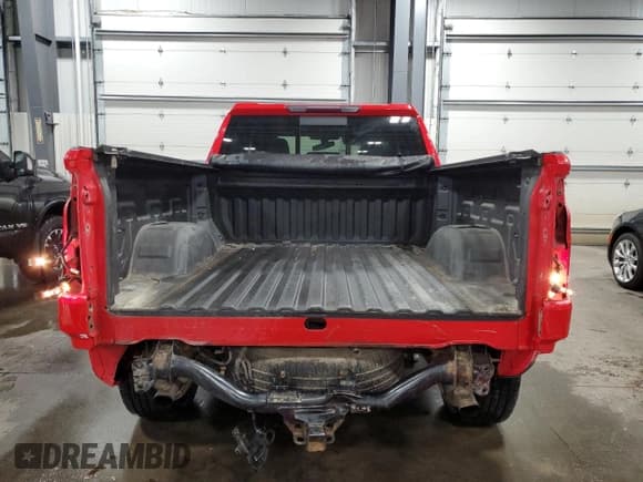 ✅ 2019 Chevrolet Silverado 1500 LT • VIN: 1GCRYDED3KZ299047 • Lot: 73663294. Wystawiony na Copart z przebiegiem 98 476 mil. Bezpłatny archiwum sprzedaży aukcyjnych z USA i szczegółowy raport historii pojazdu na DreamBid. Zdjęcie 6.