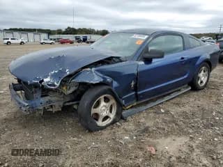 ✅ 2006 Ford Mustang Standard • VIN: 1ZVFT80N965101476 • Lot: 82708485. Listed on Copart with 222,592 mi. Free auction sales archive from the USA and detailed vehicle history report at DreamBid. Image 1.