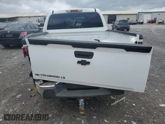 ✅ 2005 Chevrolet Colorado 1SF LS Z71 • VIN: 1GCDT136358178573 • Лот: 56222735. Опубликован ранее на Copart с пробегом 181 437 миль. Бесплатный доступ к архиву аукционных продаж из США и подробный отчёт об истории автомобиля на DreamBid. Изображение 6.