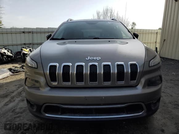 ✅ 2017 Jeep Cherokee High Altitude • VIN: 1C4PJMDS6HW608810 • Lot: 54667375. Wystawiony na Copart z przebiegiem 92 672 mil. Bezpłatny archiwum sprzedaży aukcyjnych z USA i szczegółowy raport historii pojazdu na DreamBid. Zdjęcie 5.