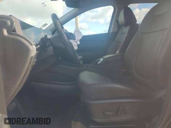 2025 Hyundai Tucson SEL Convenience z VIN 5NMJCCDE3SH471839, wystawiony jako Copart lot #69039495 z przebiegiem 26 950 mil mil oraz Czysty tytuł • Clean title. Historia ofert i sprzedaży dostępna na DreamBid. Obrazek 7.