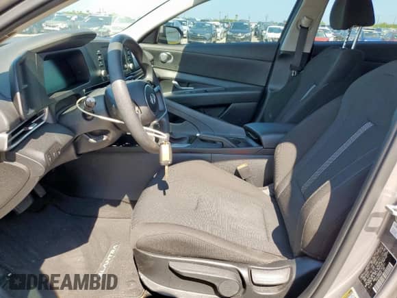 2024 Hyundai Elantra SE with VIN KMHLL4DGXRU792551, listed as a Copart auction lot 69826255 with 28,058 mi miles and Salvage title. Bid and sale history available at DreamBid. Image 7.