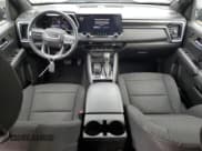 ✅ 2023 GMC Canyon 2WD Elevation • VIN: 1GTP5BEK8P1195517 • Лот: 43479755. Опубликован ранее на Copart с пробегом 21 633 миль. Бесплатный доступ к архиву аукционных продаж из США и подробный отчёт об истории автомобиля на DreamBid. Изображение 8.