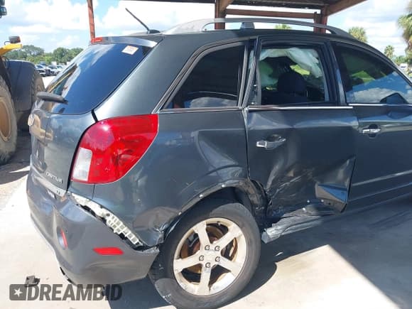 ✅ 2013 Chevrolet Captiva Sport LT • VIN: 3GNAL3EK1DS576970 • Lot: 40300422. Wystawiony na IAAI z przebiegiem 95 483 mil. Bezpłatny archiwum sprzedaży aukcyjnych z USA i szczegółowy raport historii pojazdu na DreamBid. Zdjęcie 6.