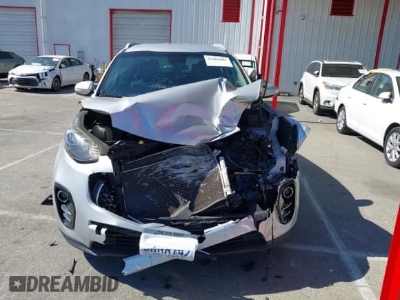 ✅ 2019 Kia Sportage EX • VIN: KNDPN3AC4K7586349 • Lot: 43485861. Listed on IAAI with 49,150 mi. Free auction sales archive from the USA and detailed vehicle history report at DreamBid. Image 12.
