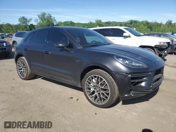 ✅ 2021 Porsche Macan Turbo • VIN: WP1AF2A53MLB60191 • Lot: 57424725. Listed on Copart with 52,197 mi. Free auction sales archive from the USA and detailed vehicle history report at DreamBid. Image 4.