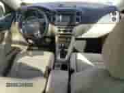 2013 Volkswagen Tiguan SE z VIN WVGAV7AX7DW018388, wystawiony jako Copart lot #56188045 z przebiegiem 98 066 mil mil oraz Szkoda całkowita • Salvage title. Historia ofert i sprzedaży dostępna na DreamBid. Obrazek 8.