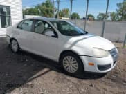 ✅ 2009 Volkswagen Jetta S • VIN: 3VWJM71K09M091585 • Lot: 43140304. Listed on IAAI with 239,628 mi. Free auction sales archive from the USA and detailed vehicle history report at DreamBid. Image 1.