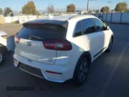 ✅ 2019 Kia Niro LX • VIN: KNDCB3LC2K5305648 • Lot: 43662529. Wystawiony na IAAI z przebiegiem 206 107 mil. Bezpłatny archiwum sprzedaży aukcyjnych z USA i szczegółowy raport historii pojazdu na DreamBid. Zdjęcie 4.