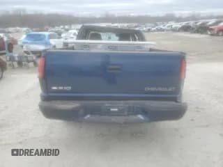 ✅ 1999 Chevrolet S-10 LS • VIN: 1GCCS19X0X8137383 • Лот: 44419395. Опубликован ранее на Copart с пробегом 125 186 миль. Бесплатный доступ к архиву аукционных продаж из США и подробный отчёт об истории автомобиля на DreamBid. Изображение 6.