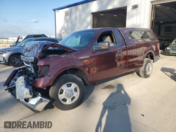 ✅ 2010 Ford F-150 XL • VIN: 1FTMF1C85AKE57478 • Lot: 82338555. Listed on Copart with 132,598 mi. Free auction sales archive from the USA and detailed vehicle history report at DreamBid. Image 1.