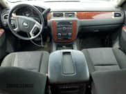 ✅ 2011 Chevrolet Suburban LS • VIN: 1GNSKHE37BR355760 • Lot: 60848905. Listed on Copart with 121,065 mi. Free auction sales archive from the USA and detailed vehicle history report at DreamBid. Image 8.