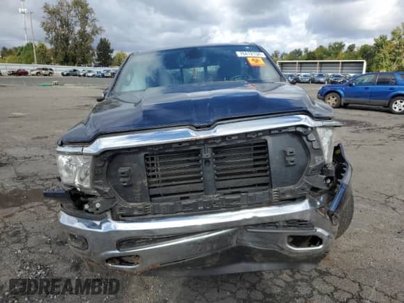 2021 Ram 1500 Big Horn z VIN 1C6SRFFM0MN723858, wystawiony jako Copart lot #76412134 z przebiegiem Nie podano mil oraz Szkoda całkowita • Salvage title. Historia ofert i sprzedaży dostępna na DreamBid. Obrazek 5.