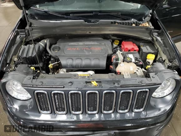 ✅ 2018 Jeep Renegade Altitude • VIN: ZACCJBBB3JPH59824 • Лот: 59996085. Опубликован ранее на Copart с пробегом 112 222 миль. Бесплатный доступ к архиву аукционных продаж из США и подробный отчёт об истории автомобиля на DreamBid. Изображение 12.