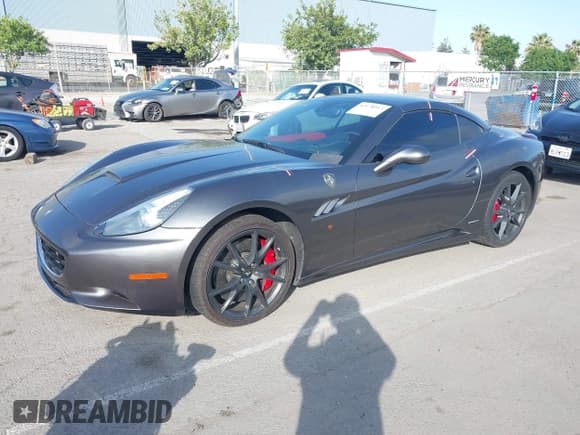 ✅ 2010 Ferrari California • VIN: ZFF65LJA7A0168421 • Lot: 42178913. Listed on IAAI with 57,276 mi. Free auction sales archive from the USA and detailed vehicle history report at DreamBid. Image 17.