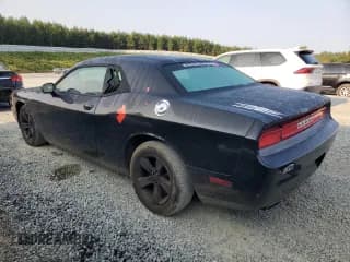 ✅ 2013 Dodge Challenger SXT • VIN: 2C3CDYAG5DH510524 • Lot: 70951524. Wystawiony na Copart z przebiegiem 168 821 mil. Bezpłatny archiwum sprzedaży aukcyjnych z USA i szczegółowy raport historii pojazdu na DreamBid. Zdjęcie 2.