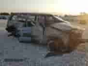 1996 Chevrolet Blazer z VIN 1GNDT13W7T2125074, wystawiony jako Copart lot #71202694 z przebiegiem Nie podano mil oraz Czysty tytuł • Clean title. Historia ofert i sprzedaży dostępna na DreamBid. Obrazek 4.