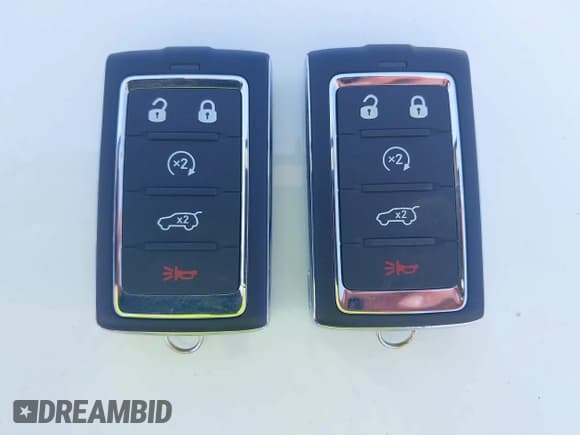 ✅ 2024 Jeep Grand Cherokee Summit • VIN: 1C4RJKET9R8590362 • Lot: 42815763. Listed on IAAI with 3,828 mi. Free auction sales archive from the USA and detailed vehicle history report at DreamBid. Image 11.