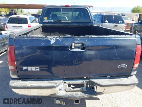 ✅ 2003 Ford F-350 XL • VIN: 1FTSW31P53ED22922 • Lot: 42086364. Listed on IAAI with 310,073 mi. Free auction sales archive from the USA and detailed vehicle history report at DreamBid. Image 17.