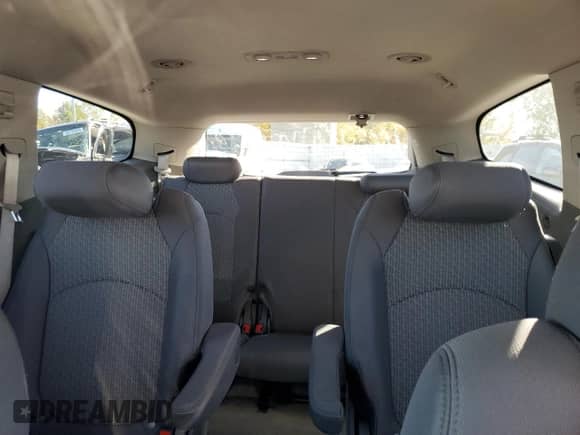 2012 Chevrolet Traverse 1LT with VIN 1GNKRGED7CJ368197, listed as a Copart auction lot 81912525 with 176,076 mi miles and Clean title. Bid and sale history available at DreamBid. Image 10.