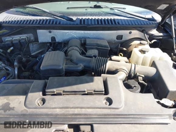 ✅ 2010 Ford Expedition Eddie Bauer • VIN: 1FMJU1H59AEB53135 • Lot: 42230655. Listed on IAAI with 176,873 mi. Free auction sales archive from the USA and detailed vehicle history report at DreamBid. Image 10.