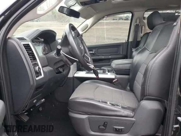 ✅ 2009 Dodge 1500 Laramie • VIN: 1D3HV13T89S705721 • Lot: 83026744. Wystawiony na Copart z przebiegiem Nie podano. Bezpłatny archiwum sprzedaży aukcyjnych z USA i szczegółowy raport historii pojazdu na DreamBid. Zdjęcie 7.