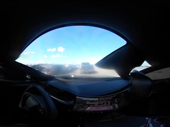 ✅ 2023 Tesla Model S Plaid • VIN: 5YJSA1E62PF530538 • Lot: 41553415. Listed on IAAI with 31,392 mi. Free auction sales archive from the USA and detailed vehicle history report at DreamBid. Image 18.