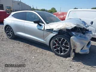 ✅ 2021 Aston Martin DBX • VIN: SCFVUJAW0MTV03004 • Lot: 36604272. Wystawiony na IAAI z przebiegiem 6 872 mil. Bezpłatny archiwum sprzedaży aukcyjnych z USA i szczegółowy raport historii pojazdu na DreamBid. Zdjęcie 1.