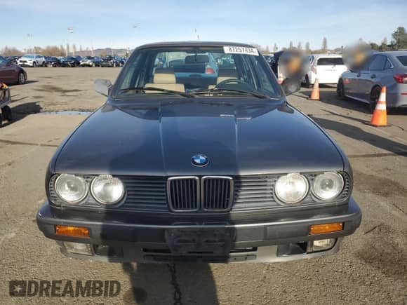1989 BMW 3 Series 325i с VIN WBAAD2307K8849902, выставлен на аукционе Copart как лот 87257434 с пробегом 233 562 миль миль и Списание • Salvage title. История ставок и продаж доступна на DreamBid. Изображение 5.