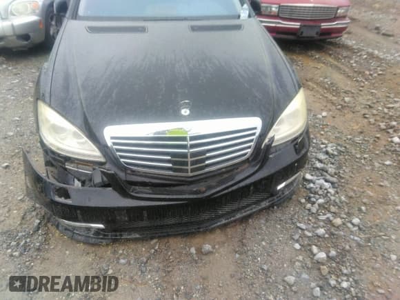 ✅ 2011 Mercedes-Benz S 550 • VIN: WDDNG8GBXBA365599 • Лот: 41886029. Опубликован ранее на IAAI с пробегом 60 859 миль. Бесплатный доступ к архиву аукционных продаж из США и подробный отчёт об истории автомобиля на DreamBid. Изображение 12.