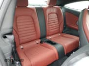 ✅ 2023 Mercedes-Benz C 300 • VIN: W1KWJ8DB7PG117132 • Lot: 71801424. Wystawiony na Copart z przebiegiem 8 867 mil. Bezpłatny archiwum sprzedaży aukcyjnych z USA i szczegółowy raport historii pojazdu na DreamBid. Zdjęcie 10.