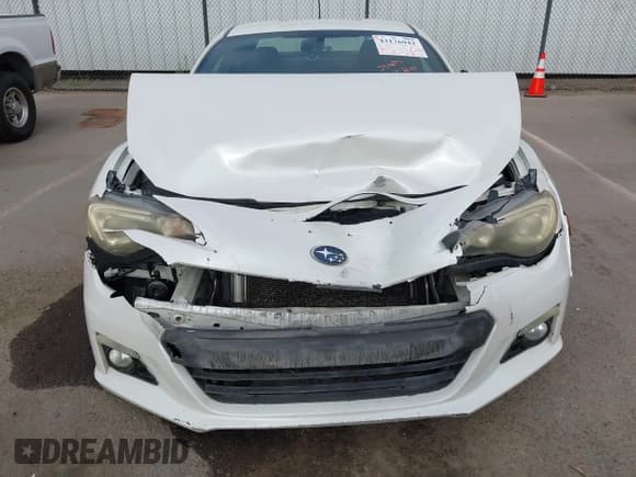 ✅ 2013 Subaru BRZ Limited • VIN: JF1ZCAC18D1609948 • Lot: 43176942. Listed on IAAI with 100,601 mi. Free auction sales archive from the USA and detailed vehicle history report at DreamBid. Image 6.