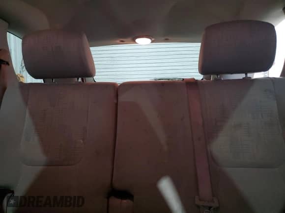 2005 Chevrolet Equinox LS с VIN 2CNDL13F356209841, выставлен на аукционе Copart как лот 72548144 с пробегом 215 725 миль миль и Списание • Salvage title. История ставок и продаж доступна на DreamBid. Изображение 10.