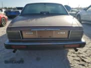 ✅ 1991 Jaguar XJ • VIN: SAJKY1747MC641684 • Lot: 77329294. Wystawiony na Copart z przebiegiem Nie podano. Bezpłatny archiwum sprzedaży aukcyjnych z USA i szczegółowy raport historii pojazdu na DreamBid. Zdjęcie 6.