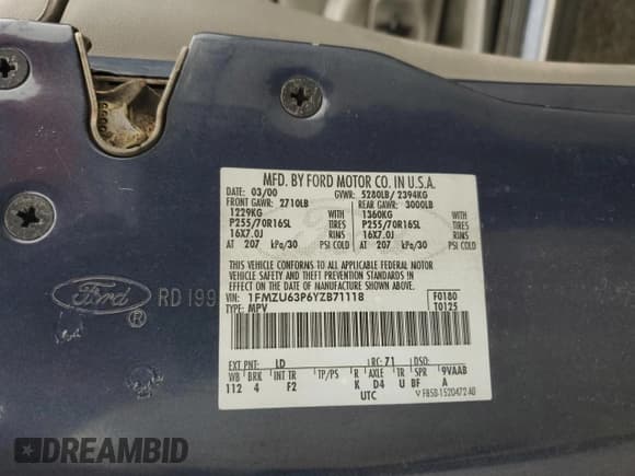 ✅ 2000 Ford Explorer XLT • VIN: 1FMZU63P6YZB71118 • Lot: 53073075. Wystawiony na Copart z przebiegiem 86 387 mil. Bezpłatny archiwum sprzedaży aukcyjnych z USA i szczegółowy raport historii pojazdu na DreamBid. Zdjęcie 15.