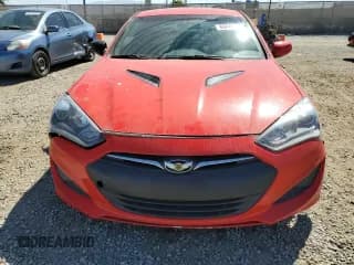 ✅ 2013 Hyundai Genesis Coupe 2.0T • VIN: KMHHT6KDXDU112523 • Lot: 69474305. Wystawiony na Copart z przebiegiem 107 727 mil. Bezpłatny archiwum sprzedaży aukcyjnych z USA i szczegółowy raport historii pojazdu na DreamBid. Zdjęcie 5.