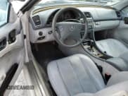 ✅ 2000 Mercedes-Benz CLK 320/430 • VIN: WDBLK70G8YT042230 • Lot: 80762405. Wystawiony na Copart z przebiegiem 118 380 mil. Bezpłatny archiwum sprzedaży aukcyjnych z USA i szczegółowy raport historii pojazdu na DreamBid. Zdjęcie 8.