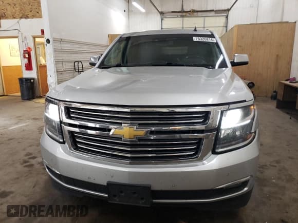 ✅ 2015 Chevrolet Suburban LTZ • VIN: 1GNSKKKC8FR285516 • Lot: 75320814. Wystawiony na Copart z przebiegiem 173 026 mil. Bezpłatny archiwum sprzedaży aukcyjnych z USA i szczegółowy raport historii pojazdu na DreamBid. Zdjęcie 5.